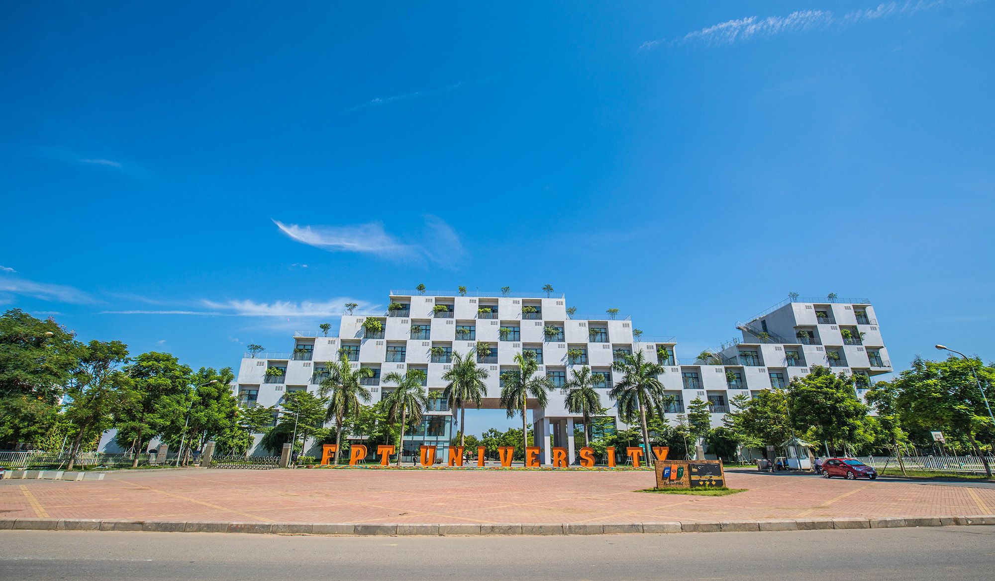 Đại học FPT Khu CNC Hòa Lạc