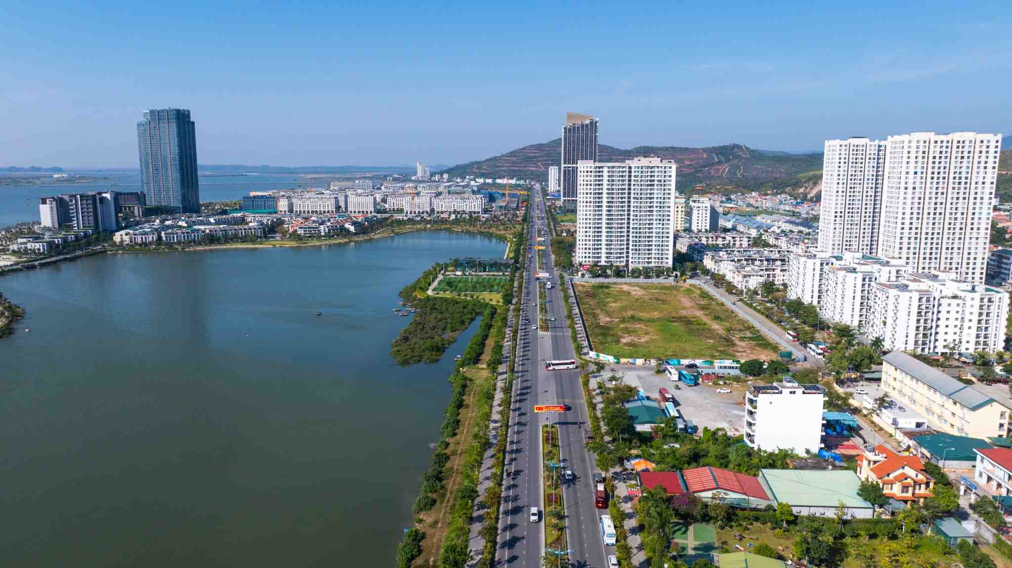 Đường Hoàng Quốc Việt Hạ Long, Quảng Ninh